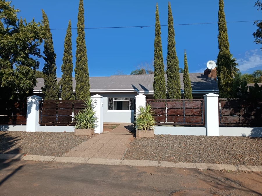 3 Bedroom Property for Sale in Hadison Park Northern Cape